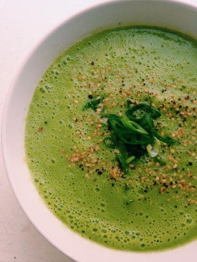 Keto Cauliflower Spinach Soup