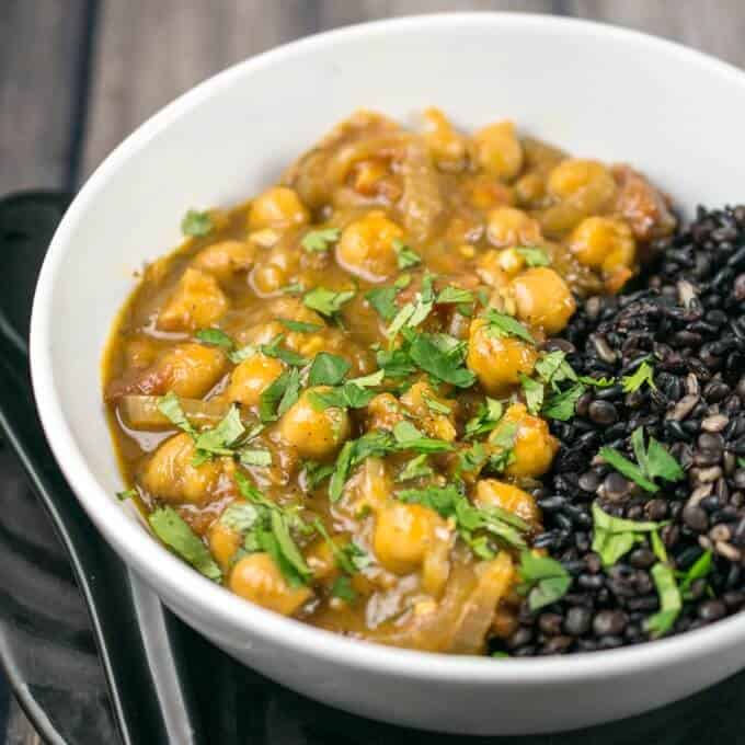 Coconut Chickpea Curry